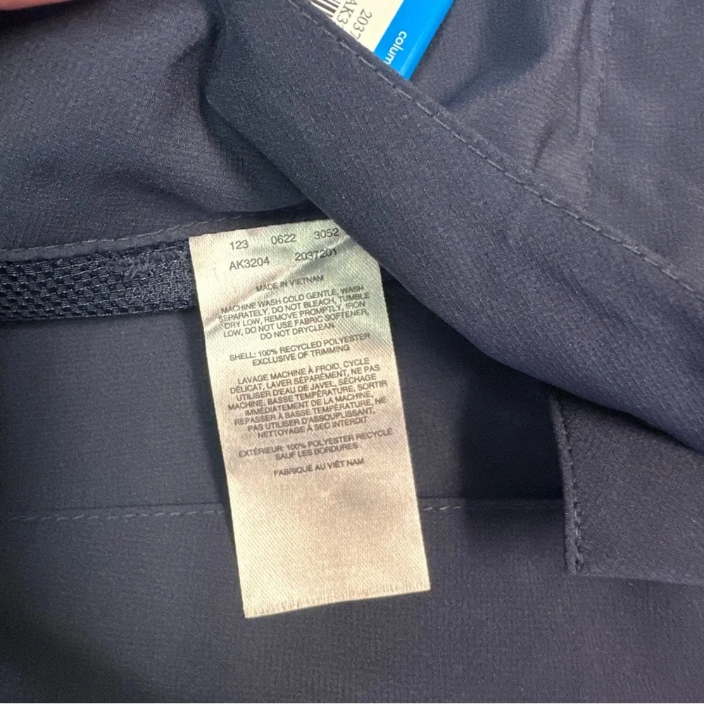 Columbia Dark Blue Women's‎ Shorts